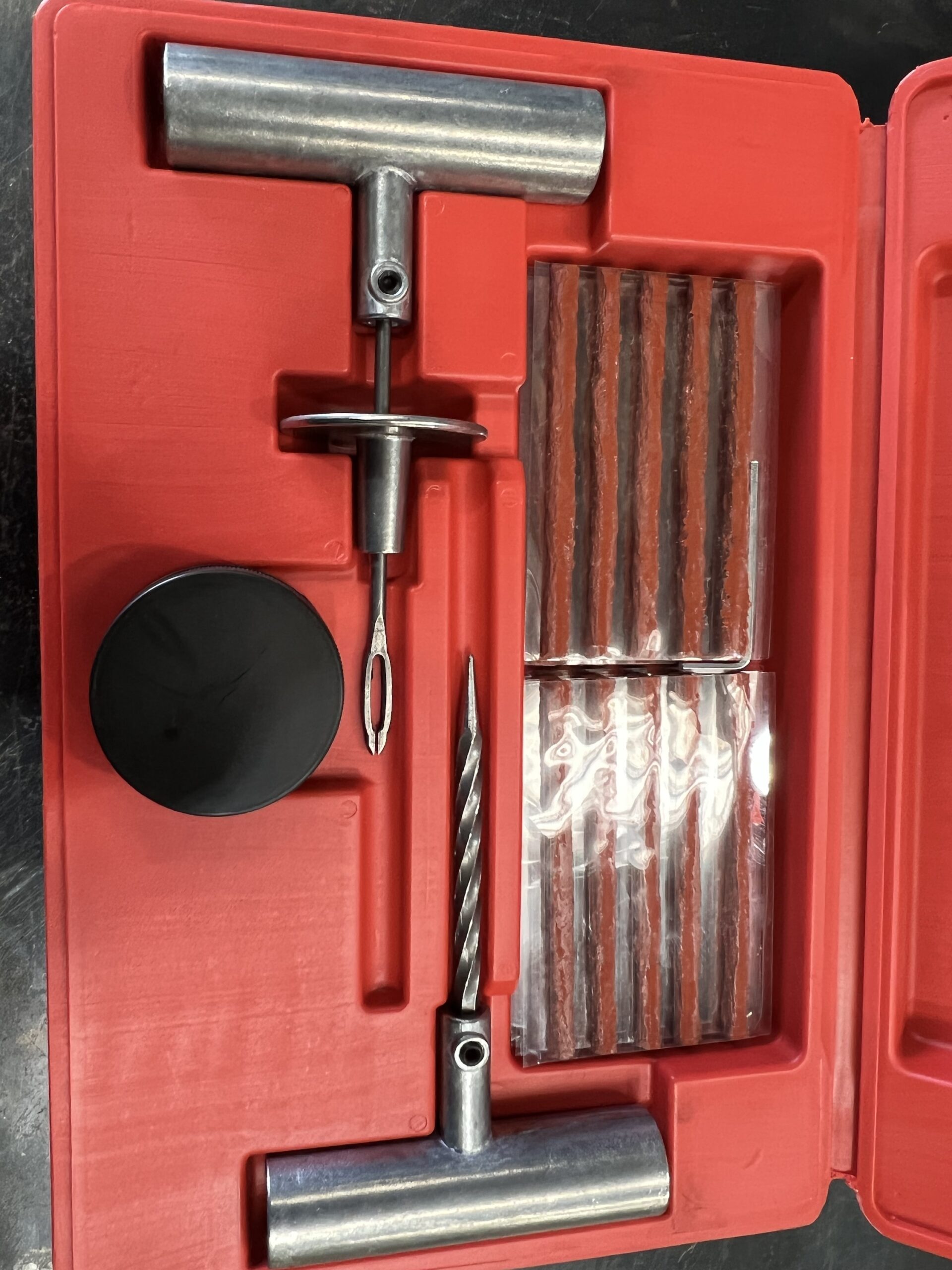 Clarkie Tyres - Rope Plug Kit 35 Piece Puncture Repair Kit